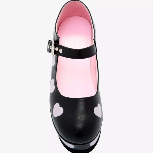 Black with Pink Hearts Platform  #whimsigoth Mary Janes from Hot Topic 8 - Picture 3 of 7